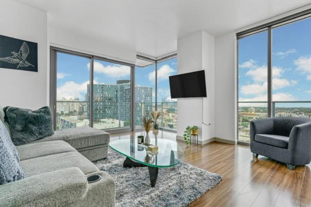 Modern Luxury 2 Bed With Panoramic City Views In Downtown La Лос Анджелис Екстериор снимка