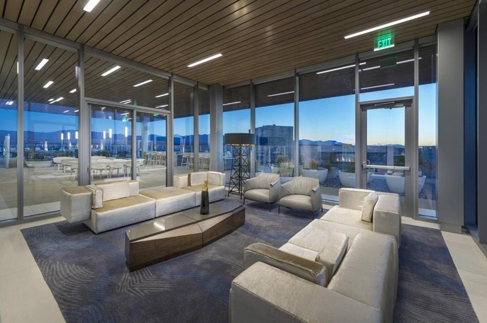 Modern Luxury 2 Bed With Panoramic City Views In Downtown La Лос Анджелис Екстериор снимка
